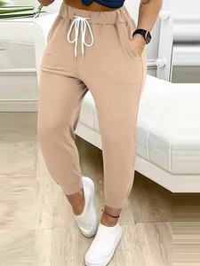 Damen Cropped Jogginghose mit elastischem Kordelzug, schmal zulaufende Knöchelhose, lässige Athleisure-Bekleidung für den Alltag - Product Image 6
