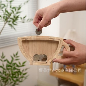 Hucha de madera con forma de dibujos animados, caja de dinero de madera maciza para niños, adorno de escritorio - Product Image 1