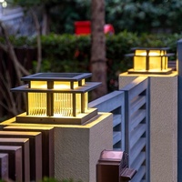 Nouvelle lumière de poteau extérieure utilitaire moderne étanche IP65 avec télécommande de capteur pour cour de clôture de porte de jardin