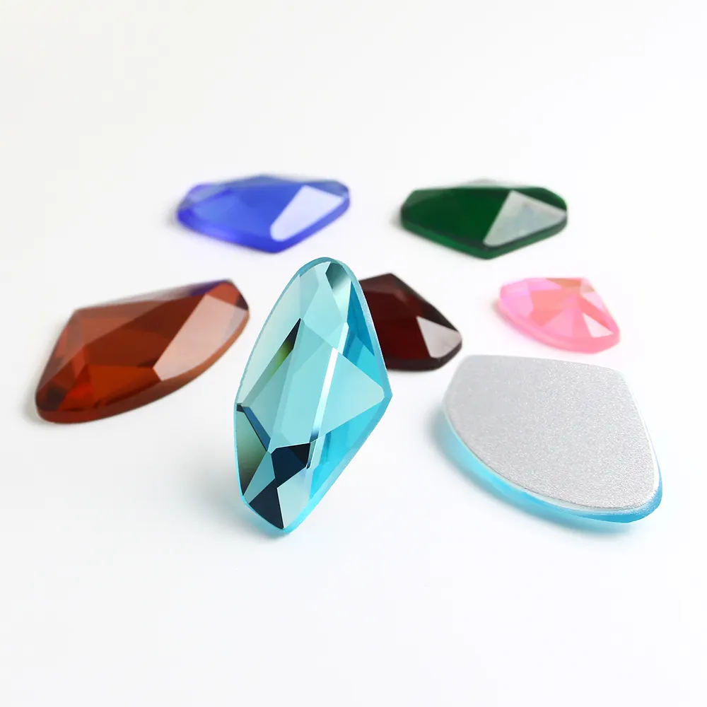 Fabrik Direkt verkauf Glas Flatback geformte Perlen für die Dekoration