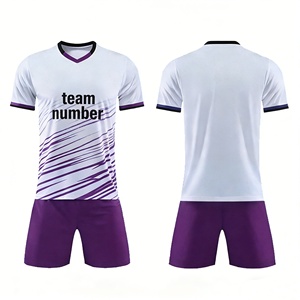 เสื้อฟุตบอลใหม่สำหรับผู้ชายสำหรับทีมผู้ใหญ่ ฝึกซ้อม-100% โพลีเอสเตอร์ ยืดหยุ่น แห้งเร็ว แขนสั้น ชุดกีฬาฟุตบอล F05 - Product Image 1