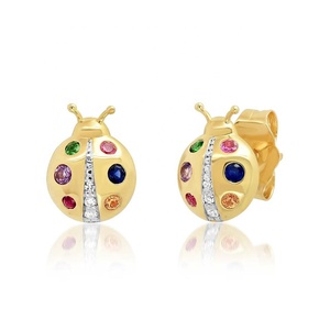 Bonitos y delicados pendientes de plata de ley 925 con forma de insecto y circonita chapados en oro de 18K - Product Image 5