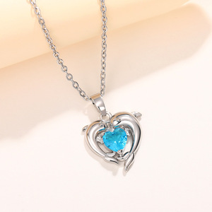 Collana con Ciondolo a Forma di Delfino per Donne - Product Image 4