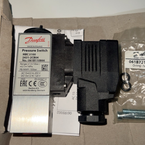 061B110866, MBC 5100, Pressostat en stock - Product Image 4