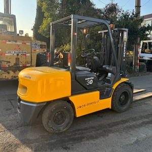 Used Komatsu Diesel Forklift FD30 Single/Three Stage Mast 1000mm Fork Length Original Imported Manual Transmission Cheap Price - Product Image 4