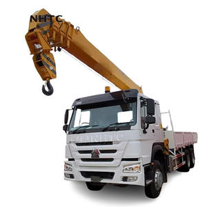 Truk Kargo Sinotruk Howo dengan 12Ton Teleskop Hidrolik Terpasang Boom Crane 6X4 10W Tipe Knuckle Howo Derek Truk untuk Dijual - Product Image 1