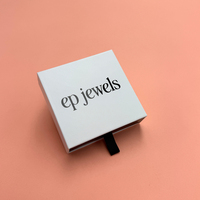 Boîte d'emballage coulissante pour bijoux en carton recyclé écologique personnalisée, finition mate, design de luxe, avec éponge de rangement pour bagues