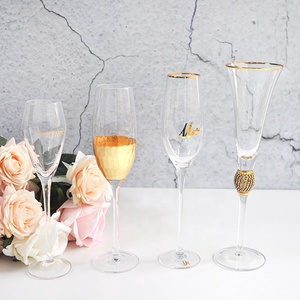 La aduana de <span class=keywords><strong>China</strong></span> de fábrica diferentes estilos de color de logotipo de cristal claro de copa de vidrio de vino de vidrio para - Product Image 3