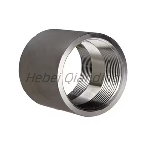 SS 304 /<span class=keywords><strong>316</strong></span> áp lực cao giả mạo thép carbon/Thép không gỉ ổ cắm phụ kiện Hàn khớp nối 3000/6000/9000 lbs - Product Image 1