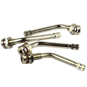 Válvula Tr545d de 44 mm sin cámara, de latón, para neumáticos de camión y autobús, con conexión americana. - Product Image 1