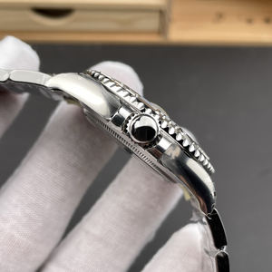 Montre mécanique de luxe en acier inoxydable avec cadran en cristal saphir à motif grille à trois couches, résistance à l'eau 3 BAR - Product Image 6