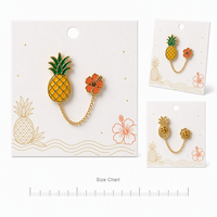 Broche en émail Ananas Hibiscus avec chaîne dorée, Bijou fruit tropical, Broches pour vacances à la plage, Broches en métal personnalisées en gros