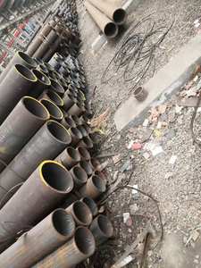 ท่อเหล็กกล้าไร้สนิมรีดร้อน304 <span class=keywords><strong>ASTM</strong></span> & EN 4301กลมไร้รอยต่อพร้อมร่องและลูกกลิ้งขอบมาตรฐาน ANSI - Product Image 6