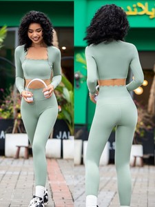 Haut de yoga à manches longues pour femme, col carré, coupe ajustée, haute élasticité, séchage rapide, idéal pour la course, le Pilates et le fitness - Product Image 3