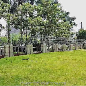 Alambre de Púas <span class=keywords><strong>Concertina</strong></span> BTO-22 de 300 mm de Diámetro para Pakistán, Cerca de Seguridad Galvanizada por Inmersión en Caliente - Product Image 4