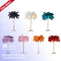 Décoration intérieure moderne nordique canapé chambre salon maison lumière support lampe debout LED luxe plume d'autruche lampadaire lumière