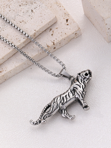 Collar con Colgante de <span class=keywords><strong>Tigre</strong></span> Rugiente de Acero Inoxidable para Hombre, Collar de Animal Salvaje 3D Oxidado con Cadena de Caja - Product Image 4
