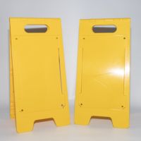 Panneau de sol humide jaune personnalisé Avertissement de trafic produit avec message imprimé