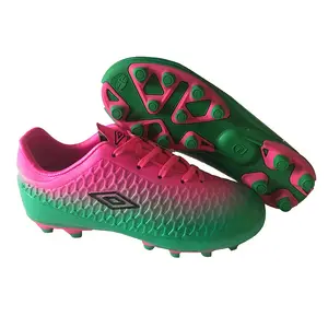 Weshine الجملة أزياء كرة القدم الفتيات أحذية كرة القدم كيد لكرة القدم الأحذية المصنوعة في عالية الجودة بو كرة القدم مصنع الأحذية