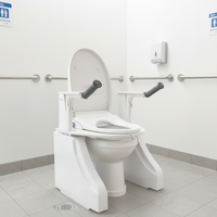 Siège de toilette électrique réglable en hauteur pour la réadaptation et la thérapie