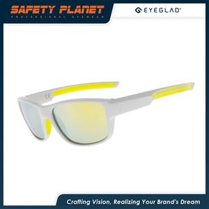 Gafas de sol con Montura de plástico Gafas de sol rosas informales elegantes y cómodas para accesorios de moda - Product Image 4