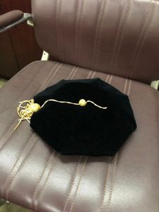 Hochwertige PHD Tudor Hauben aus schwarzem Samt mit Quasten Doctoral <span class=keywords><strong>Headmaster</strong></span> Graduation Gown Cap - Product Image 5
