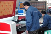 1600*1300MM Machines de gravure Verre trempé Graver Machine CO2 Laser Cutter et Graveur 51.2*63.0 "HX-1613SE