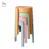 Chaise empilable en plastique en gros, banc haut, table ronde en plastique colorée, portable, salon, salle de classe, décoration
