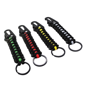 <span class=keywords><strong>Sac</strong></span> <span class=keywords><strong>à</strong></span> <span class=keywords><strong>dos</strong></span> de randonnée portable avec mousqueton en acier inoxydable <span class=keywords><strong>à</strong></span> dégagement rapide, porte-clés en paracorde avec crochet HK, couleur et logo personnalisables - Product Image 4