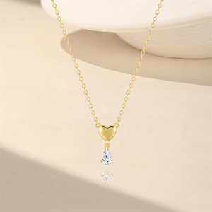 Collier ras du cou élégant en argent sterling S925 doré, bijoux minimalistes pour un usage quotidien, design simple et élégant pour femmes - Product Image 2