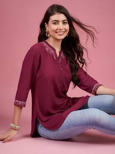 Top con cuello bordado estilo kurta para mujer - Product Image 2