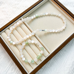 Imitation Pearl Color Changing Necklace Beaded Chain Sweater Chain Gift - Product Image 4