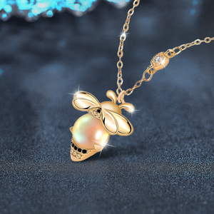 Desain asli 925 perak murni liontin halus kalung kecil aroma Moonstone trendi hewan lebah DIY Aksesori grosir - Product Image 2