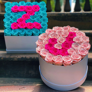 Idea Regalo per la Festa della Mamma: Rose Eterne in Scatola Quadrata Grande, Fiori Preservati Personalizzati, Decorazione Duratura 3-5 Anni - Product Image 1