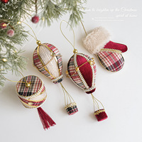 Nouvelles décorations de Noël en mousse à suspendre, style champignon, pomme de pin, montgolfière, gants, tambour, pour une ambiance festive