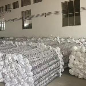 Tela de Cerca Galvanizada Preta de 8 Gauge X 2 Polegadas, Alta Qualidade, Cerca de 14 pés - Product Image 6