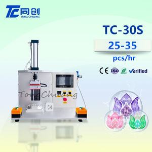 Machine de remplissage semi-automatique de capsules de laboratoire : haute précision pour la création d'échantillons personnalisés de lessive en capsules et d'adoucissants parfumés - Product Image 1