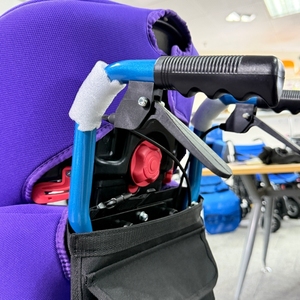 Silla de Ruedas Manual Pediátrica Reclinable para Parálisis Cerebral, Tipo Cochecito, para Niños con Parálisis Cerebral - Product Image 5