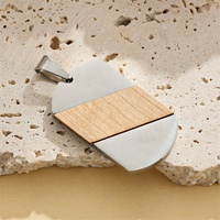 Yiwu Aceon acier inoxydable environnement naturel bois de hêtre insérer métal nouvelle usine Design exclusif rayure bois pendentif