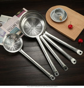Écumoire en acier inoxydable de haute qualité <span class=keywords><strong>pour</strong></span> la cuisine, la friture, la louche, les ustensiles de cuisine, la cuillère écumoire <span class=keywords><strong>pour</strong></span> la fondue et la friture - Product Image 4