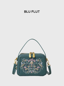 กระเป๋าถือผู้หญิงดีไซน์หรู คุณภาพสูง ทำจากหนัง PU พิมพ์ลาย สะพายข้างหรือสะพายไหล่ได้ พกพาสะดวก ปิดด้วยกระดุม  วัสดุโพลีเอสเตอร์สองชั้น แฟชั่น - Product Image 4