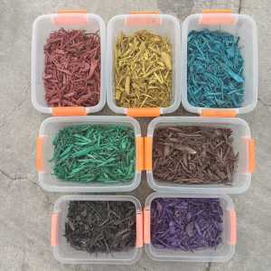 Revêtements <span class=keywords><strong>de</strong></span> jardin Copeaux <span class=keywords><strong>de</strong></span> bois colorés Copeaux <span class=keywords><strong>de</strong></span> bois teints Décorations <span class=keywords><strong>de</strong></span> jardin biologiques Fines <span class=keywords><strong>de</strong></span> peau <span class=keywords><strong>de</strong></span> <span class=keywords><strong>pin</strong></span> Hebei Beiyou - Product Image 3