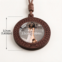 Collier en bois tressé circulaire personnalisable avec photo de couple, chaîne longue en cuir vintage pour pull, en stock