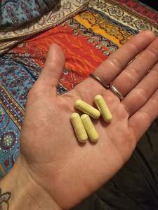 Glukozamin kondroitin kapsülü hepsi bir arada hyaluronik asit <span class=keywords><strong>Boswellia</strong></span> zerdeçal kollajen kapsülleri - Product Image 4