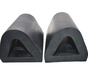 OEM Hot Sale <strong>Rectangular</strong> Molded/D Shape Rubber Dock Bumper <strong>Fender</strong> for Ship Boat - Product Image 5