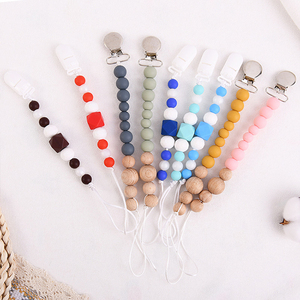 March Expo Wholesale Silicone Bead Baby Pacifier Holder Clip Chain Plastic Clip