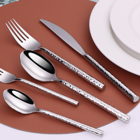 Ensemble d'argenterie moderne classique de haute qualité en acier inoxydable poli miroir pour hôtel, avec manche épais martelé, écologique, pour les réceptions