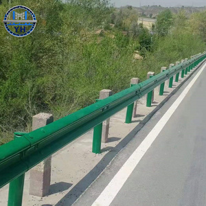 Barrière de sécurité routière anti-impact pour l'infrastructure routière Garde-corps routier galvanisé - Product Image 1