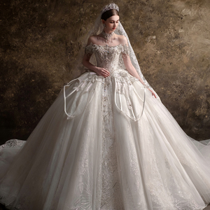 LSHT134 Vestido de Novia Exclusivo con Hombros Descubiertos, Borlas y Escote Estilo Imperio - Product Image 3