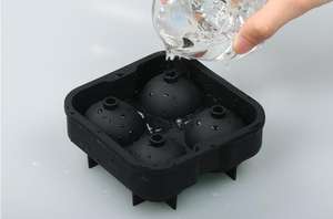 Molde de silicona para cubitos de hielo de 4 orificios con tapa, desmolde rápido, reutilizable, esencial para cocteleros. - Product Image 2